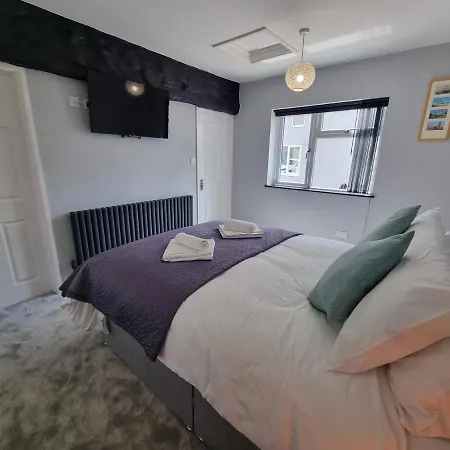 The Forge By Cliftonvalley Apartment