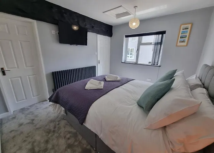 The Forge By Cliftonvalley Apartament